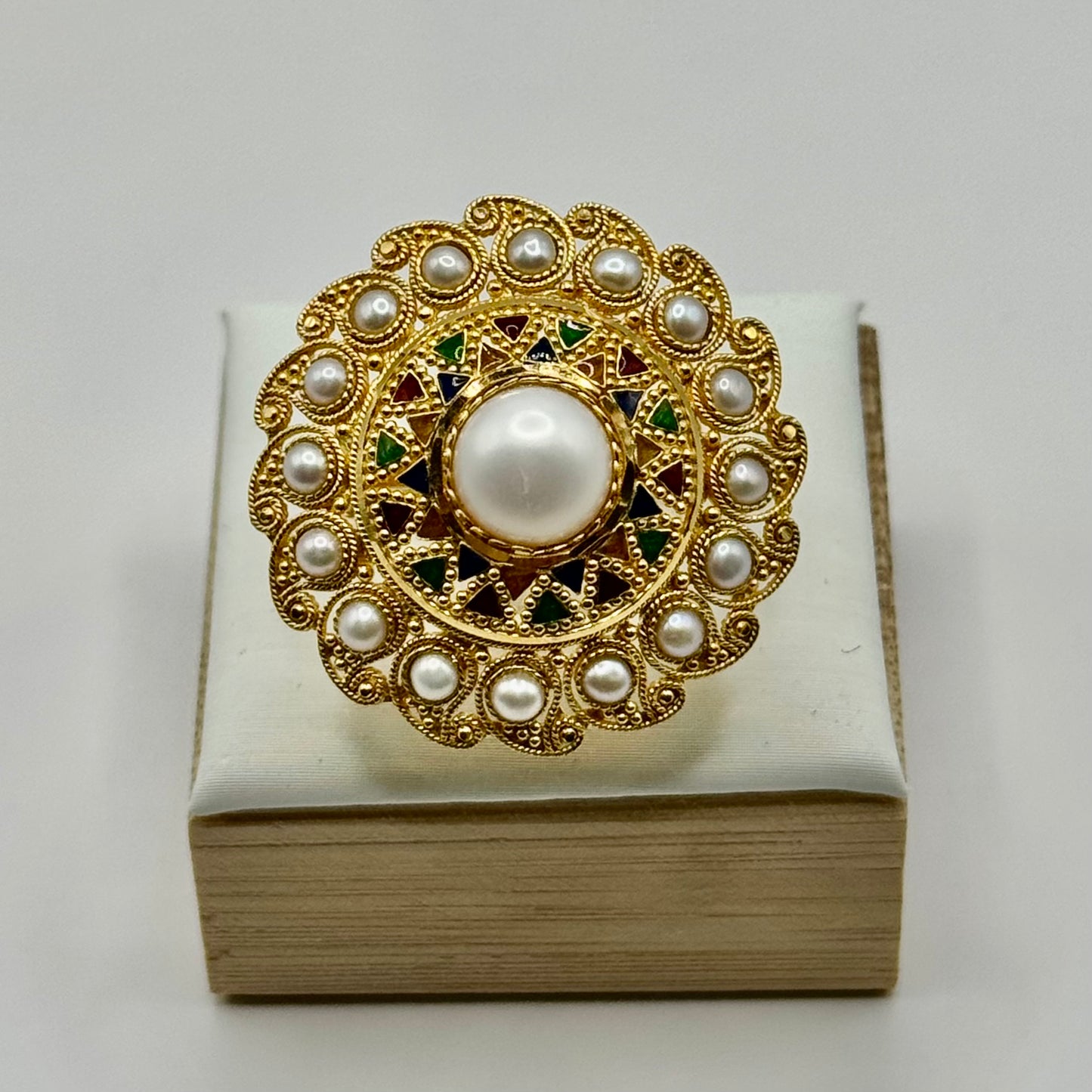 22k Gold Pearl Ring