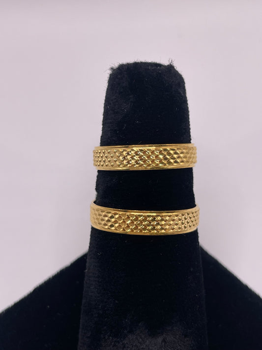 22k gold ring